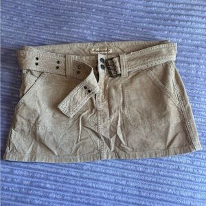 Aeropostale Tan Corduroy Mini Skirt with Belt – Size 9/10